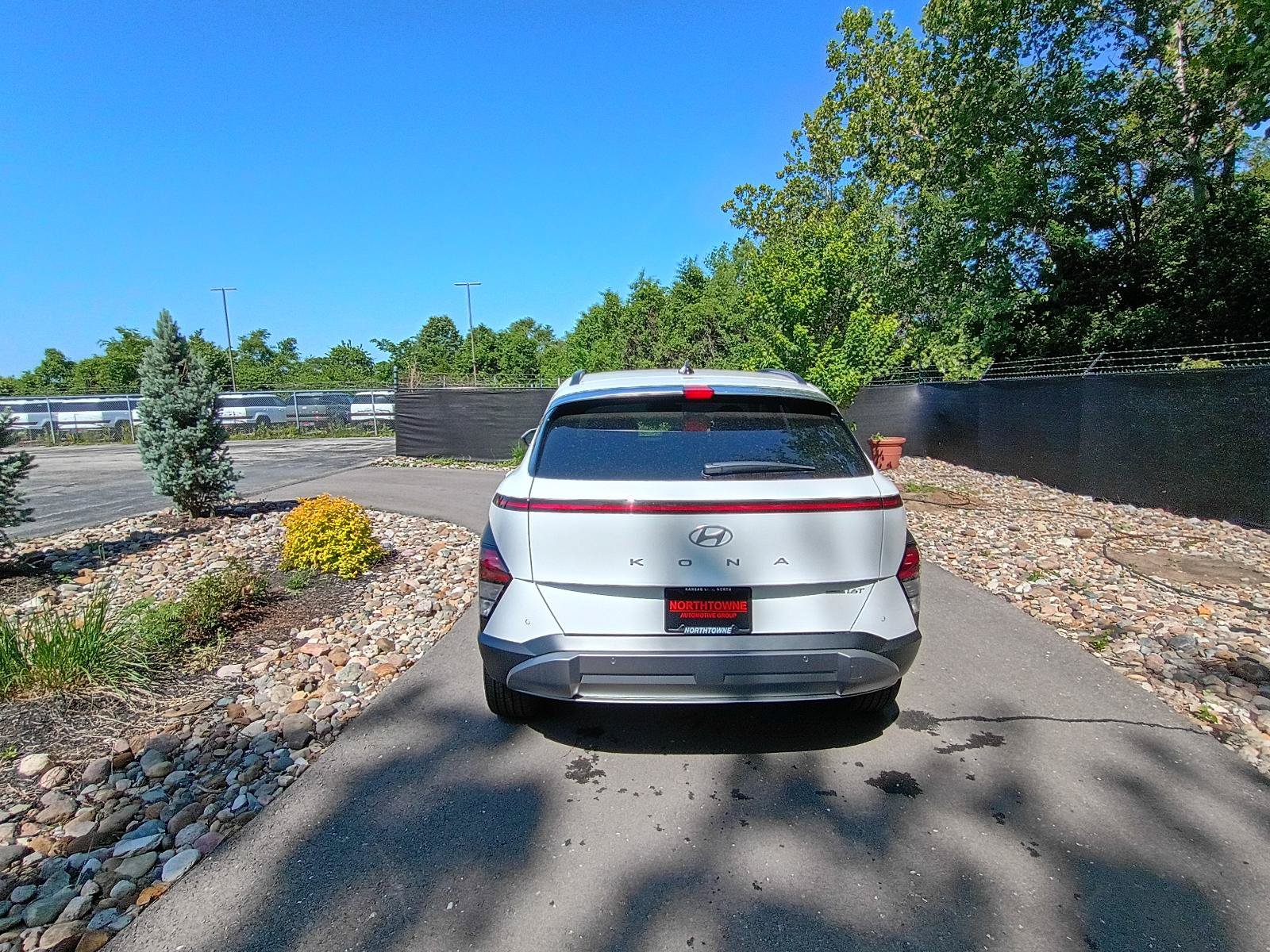 New 2026 Hyundai Kona Limited AWD/4WD image 4