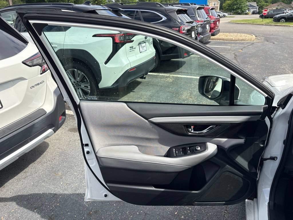 Certified 2025 Subaru Legacy Premium AWD/4WD image 15