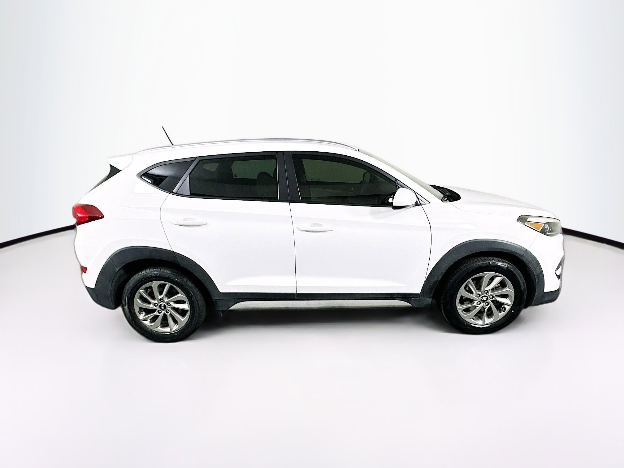 Used 2017 Hyundai Tucson SE FWD image 10