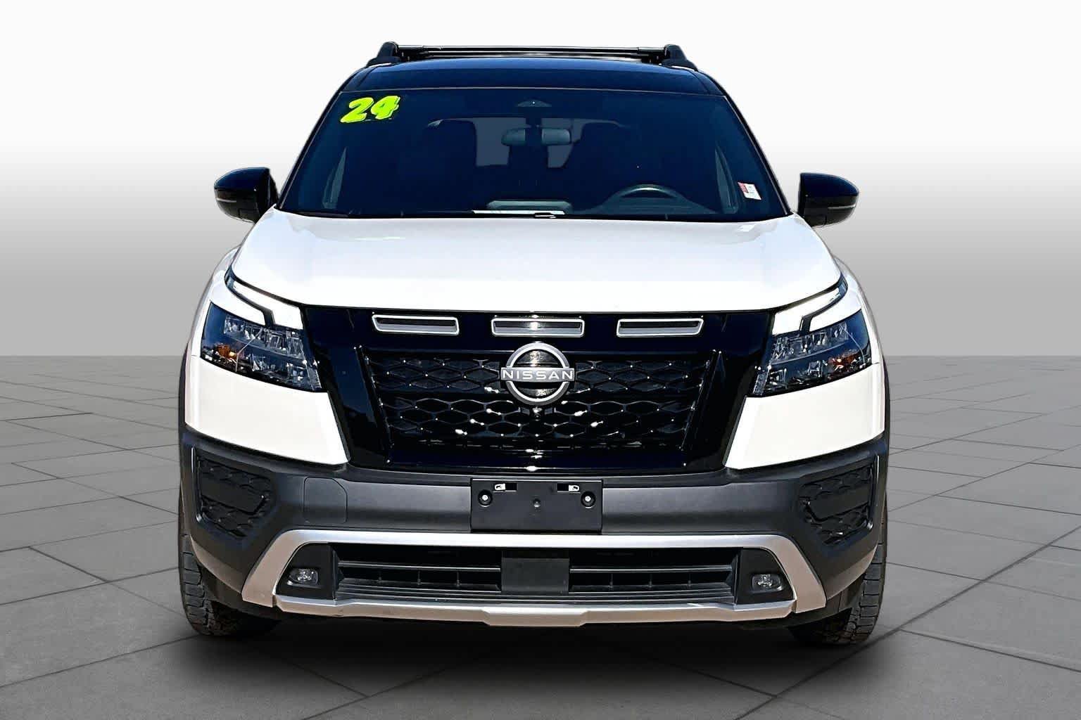 Used 2024 Nissan Pathfinder Rock Creek AWD/4WD image 4