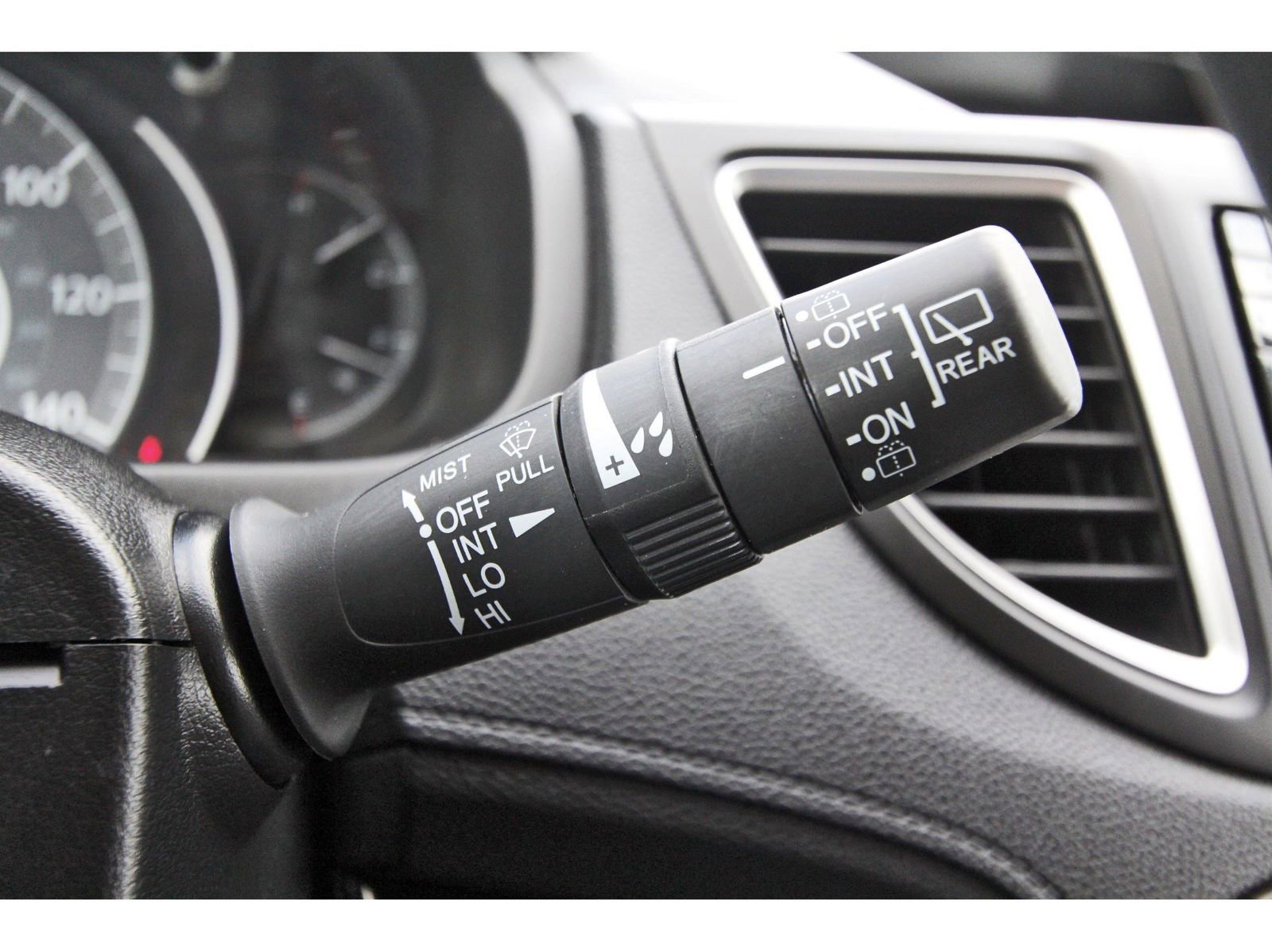 Used 2015 Honda CR-V EX-L image 18