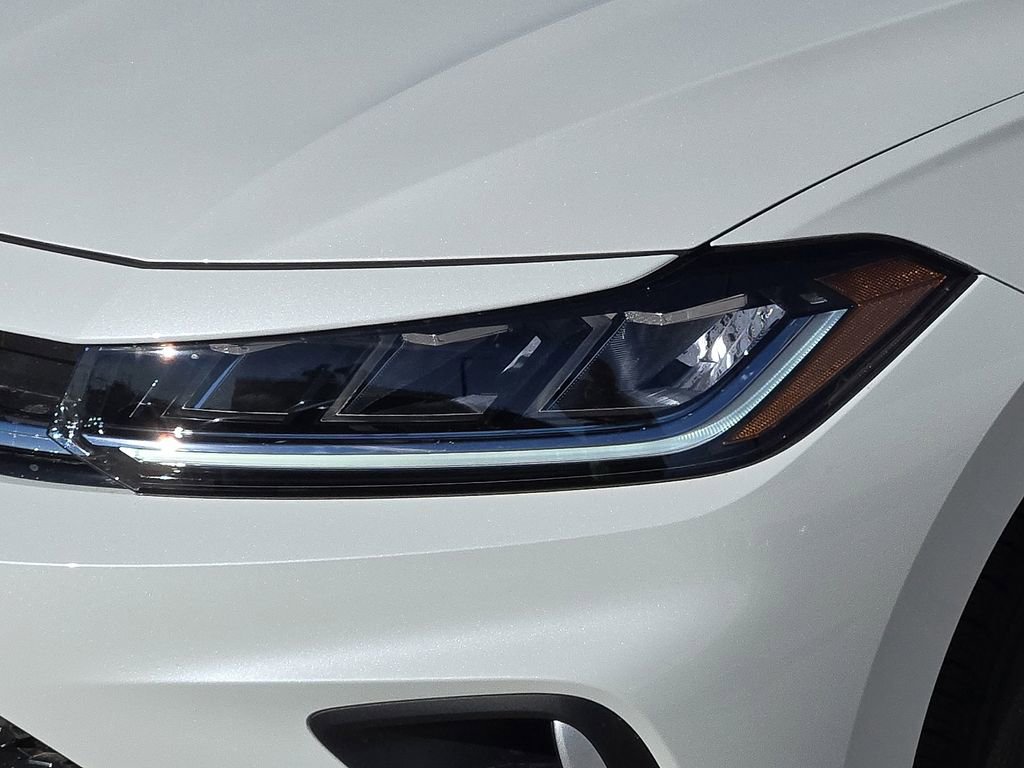 New 2026 Volkswagen Jetta SE image 7