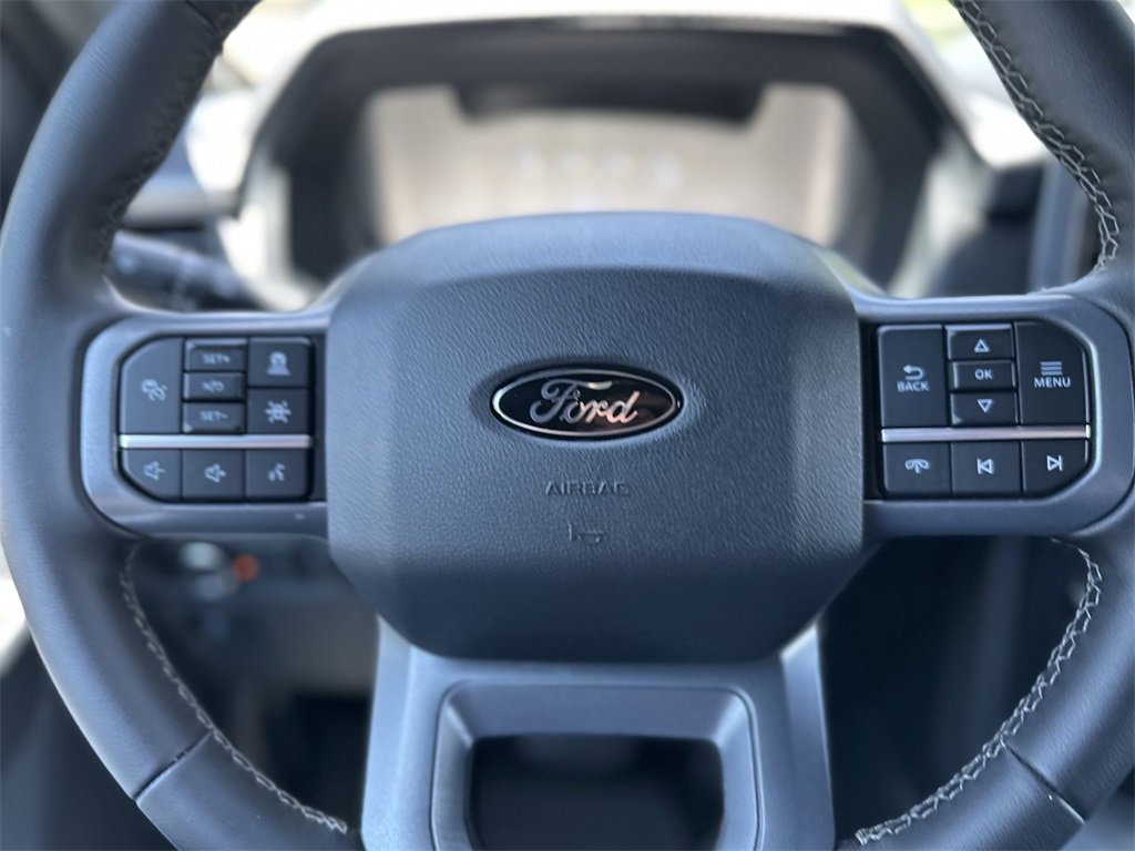 New 2025 Ford F250 XL w/ XL Chrome Package image 29