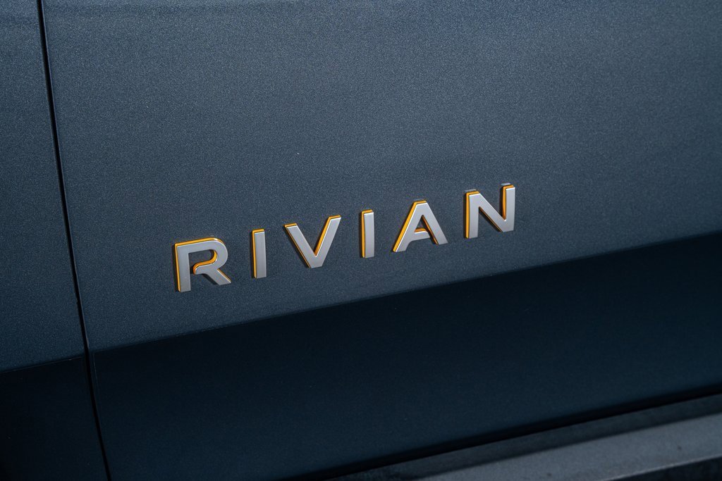 Used 2022 Rivian R1T Launch Edition image 22