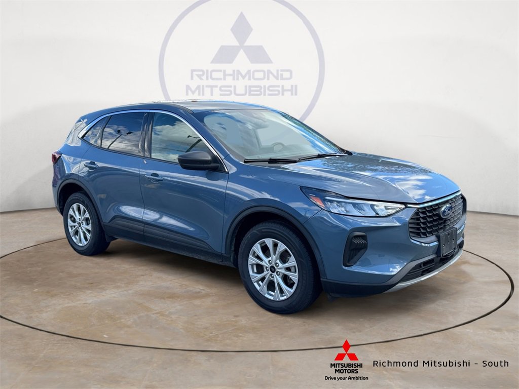Used 2024 Ford Escape Active image 1