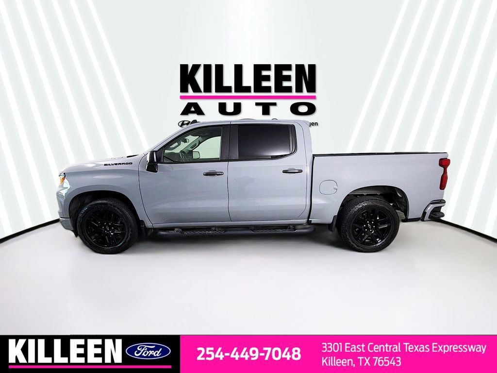 Used 2024 Chevrolet Silverado 1500 Custom w/ Turbomax Blackout Package RWD image 4