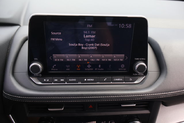 Used 2024 Nissan Rogue SV AWD/4WD image 24