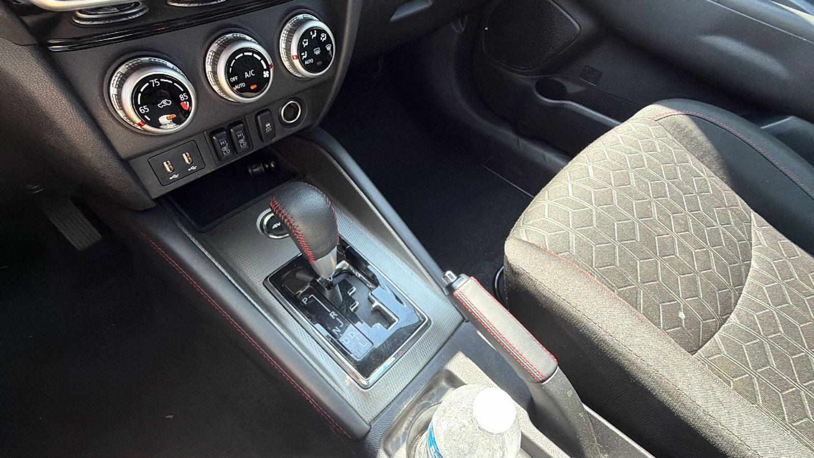 Used 2025 Mitsubishi Outlander Sport AWD image 30