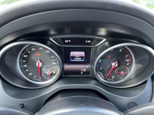 Used 2018 Mercedes-Benz CLA 250 4MATIC image 12