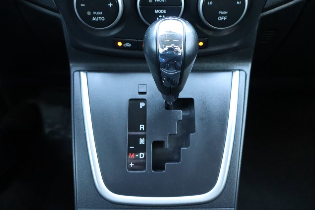 Used 2012 MAZDA MAZDA5 Touring w/ Moonroof & Audio Pkg image 35