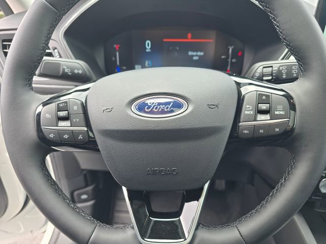 New 2025 Ford Escape SE w/ Class II Trailer Tow Package image 23