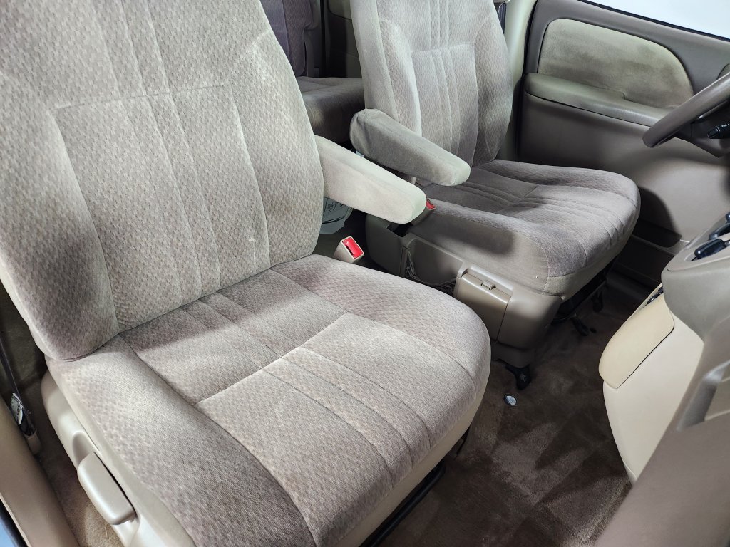 Used 2002 Toyota Sienna CE FWD image 11