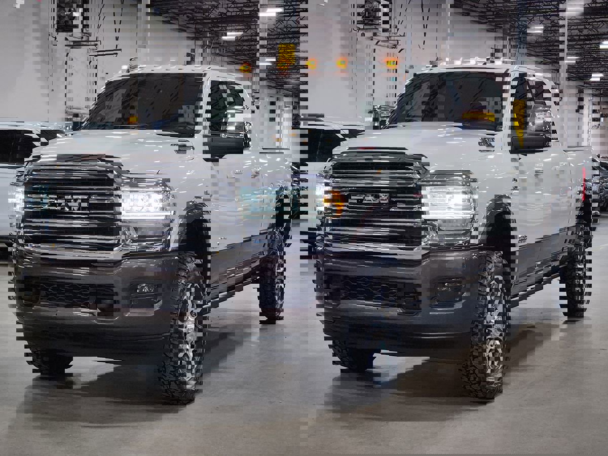 Used 2024 RAM 2500 Limited w/ Safety Group image 4