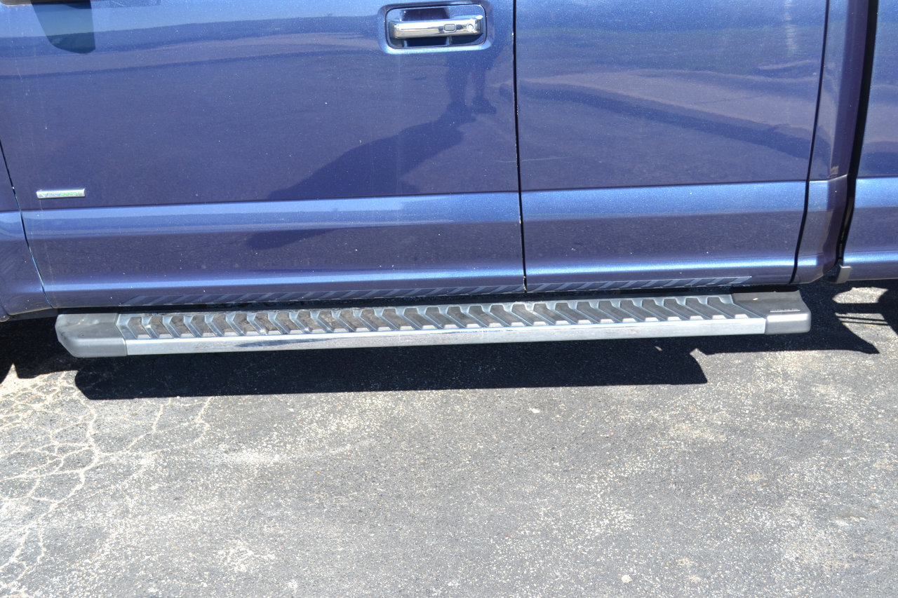 Used 2017 Ford F150 Lariat w/ Equipment Group 502A Luxury image 57