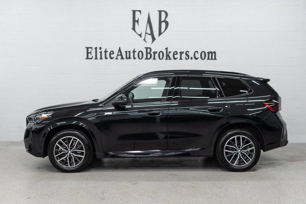 Used 2026 BMW X1 xDrive28i AWD/4WD image 2