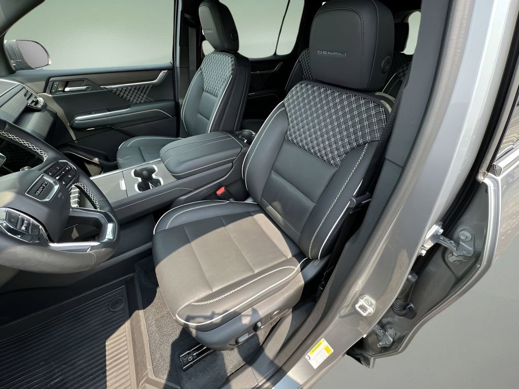 Certified 2024 GMC Acadia Denali w/ LPO, Floor Liner Package image 19