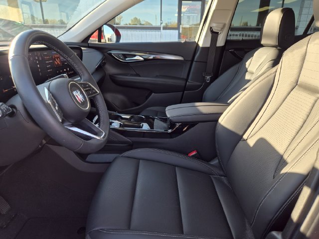 Certified 2025 Buick Envision Preferred AWD/4WD image 13