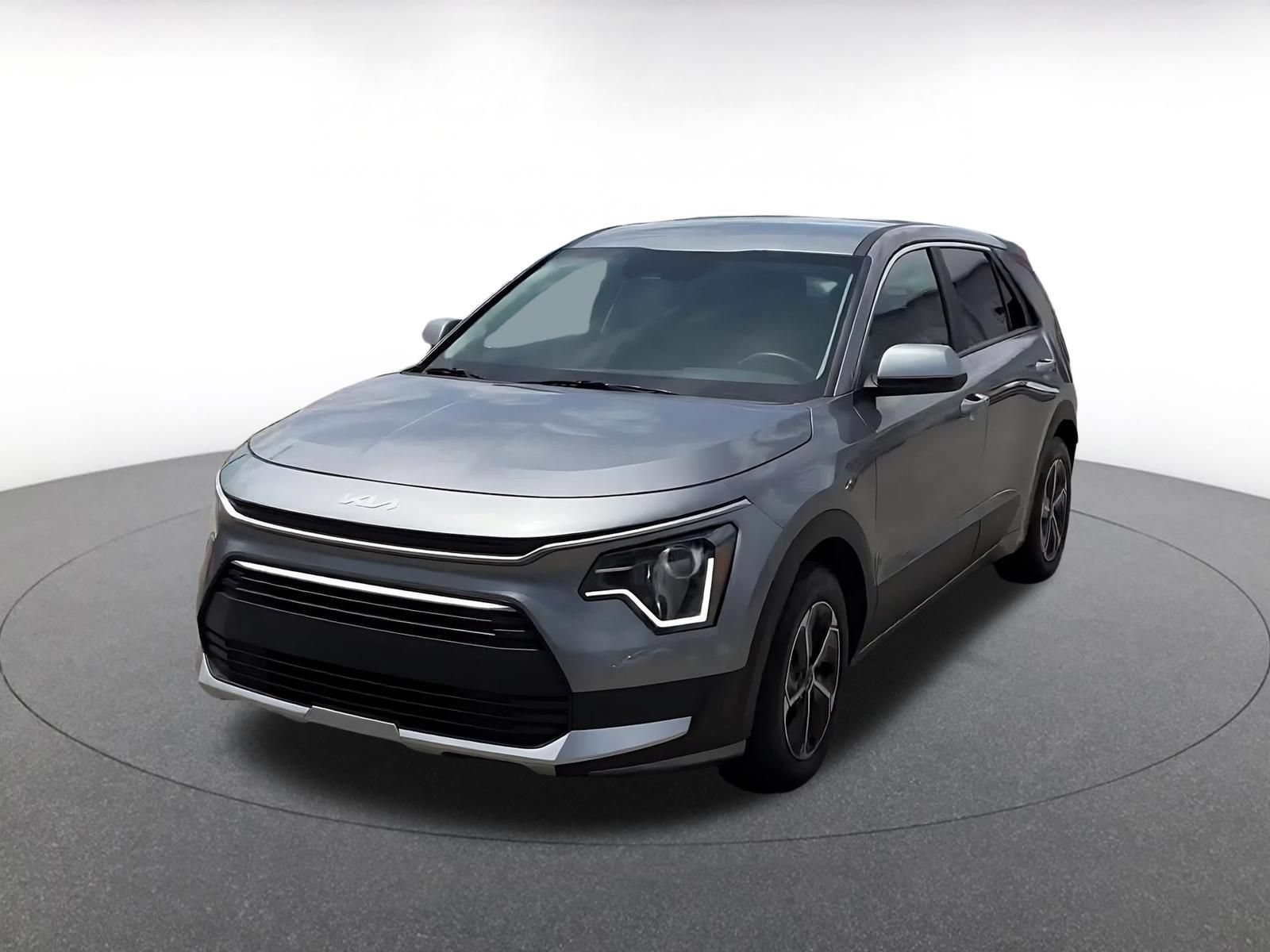 Used 2026 Kia Niro LX FWD image 4
