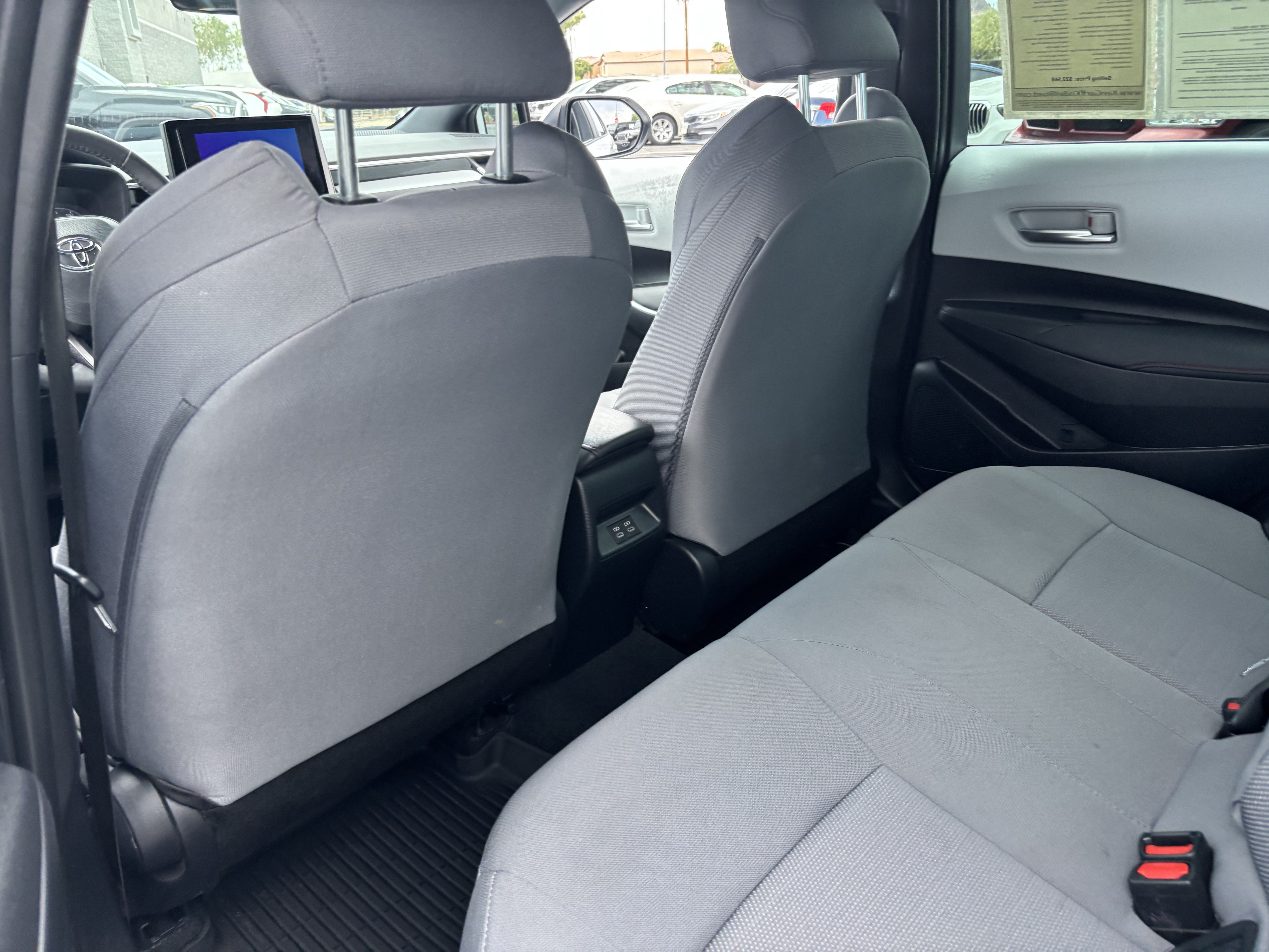Used 2024 Toyota Corolla SE FWD image 16