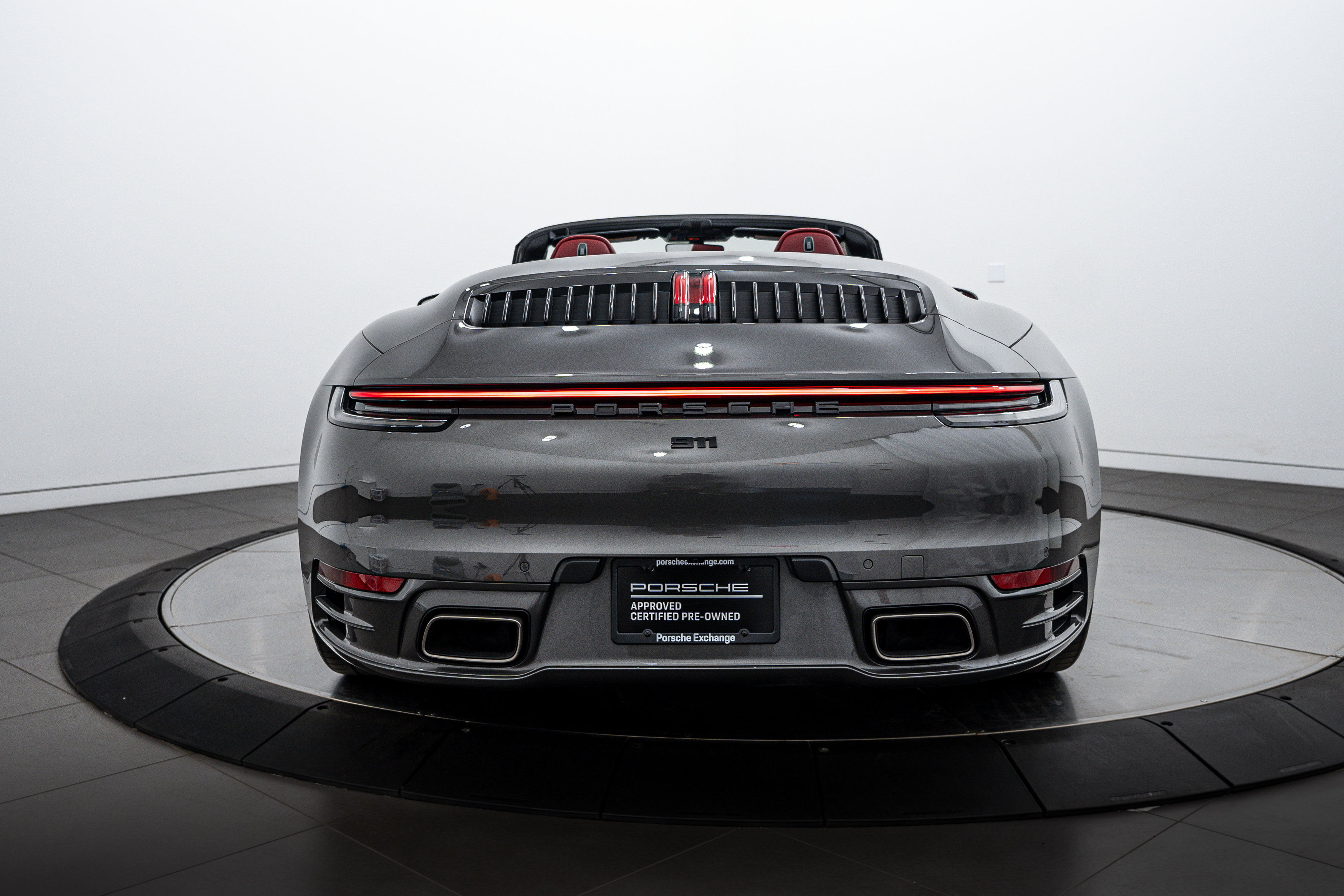 Certified 2024 Porsche 911 Carrera image 6