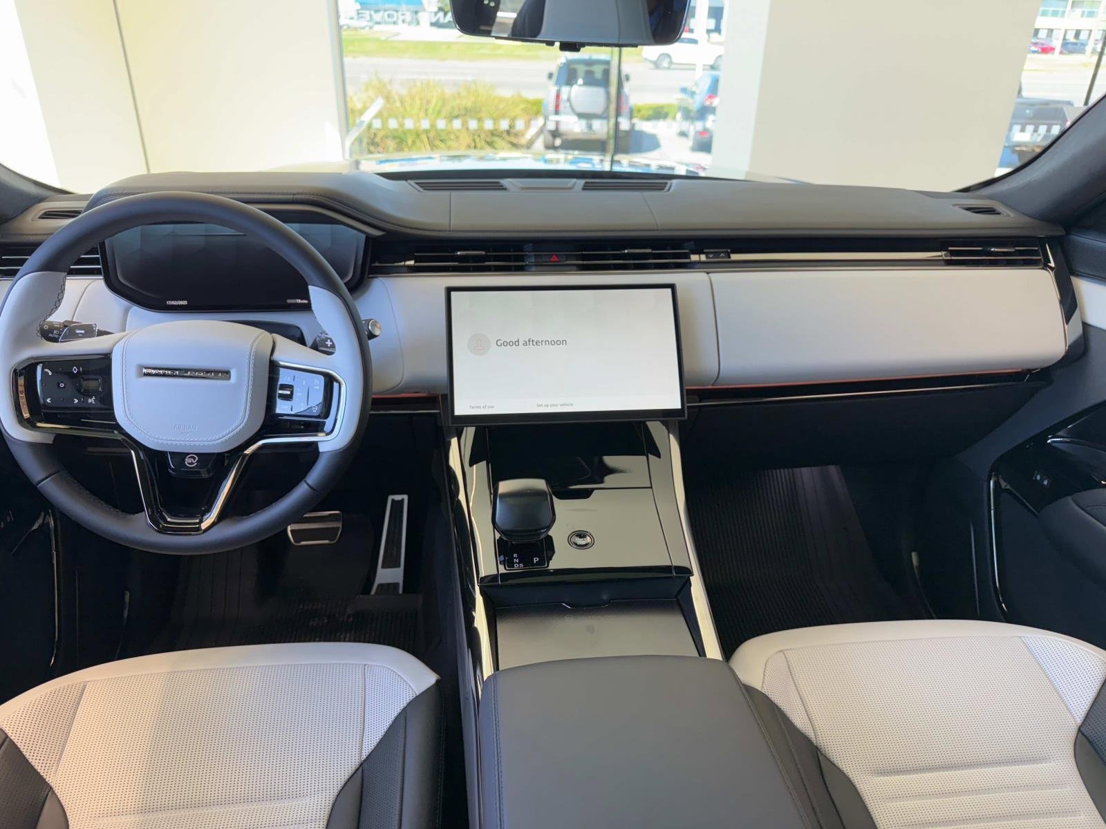 New 2025 Land Rover Range Rover Sport SV Edition Two image 9