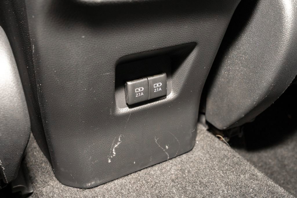 Used 2020 Toyota RAV4 XSE w/ XSE Grade Weather Package image 8