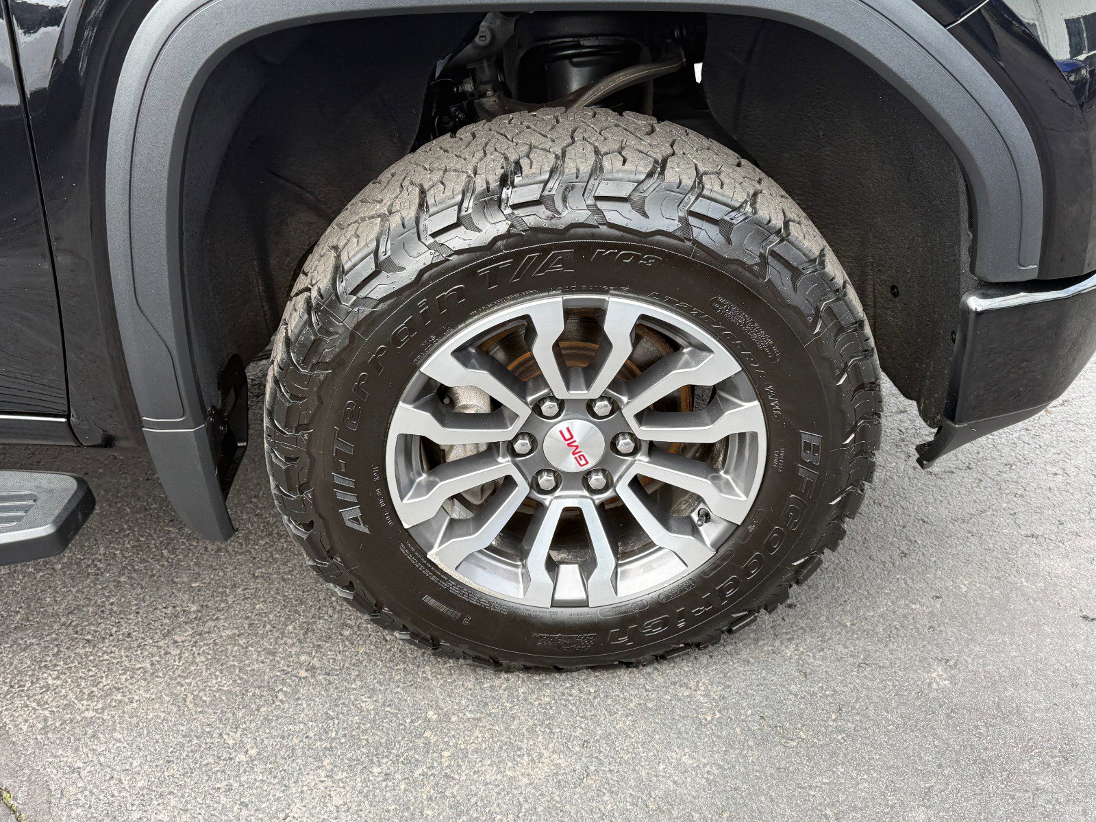 Used 2020 GMC Sierra 1500 AT4 w/ AT4 Premium Package AWD/4WD image 12