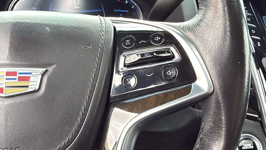 Used 2018 Cadillac Escalade ESV Platinum AWD/4WD image 35