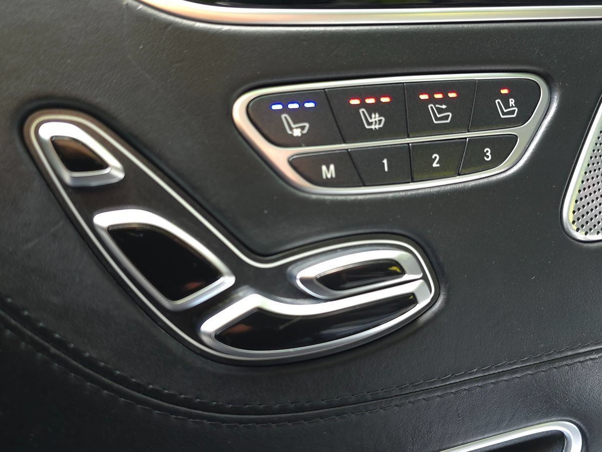 Used 2017 Mercedes-Benz S 550 Cabriolet image 34