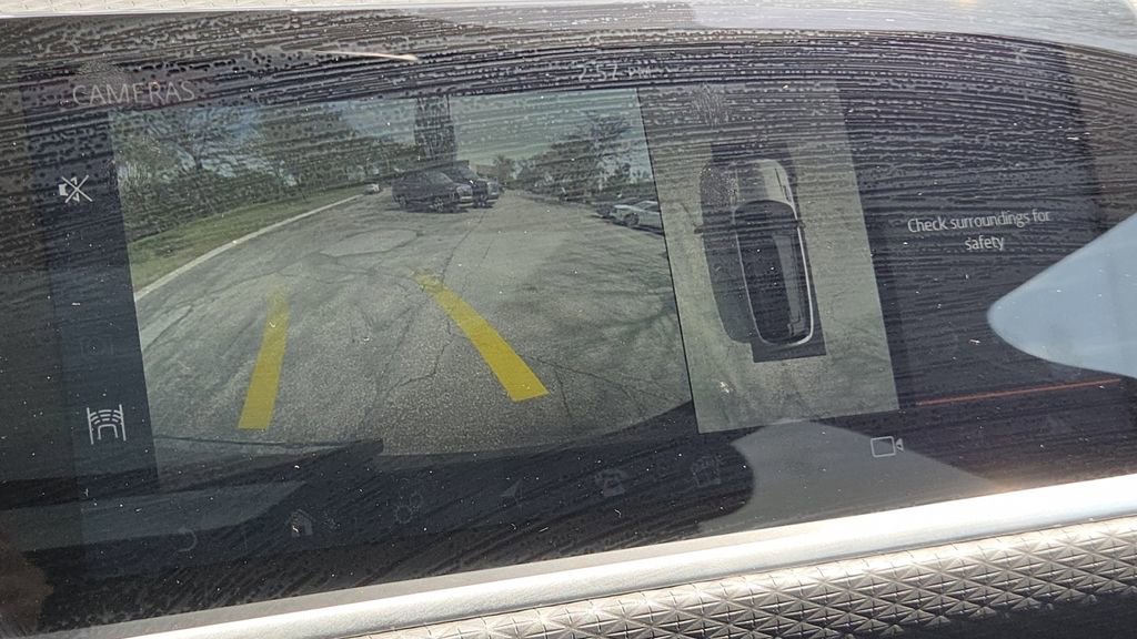 Used 2020 Land Rover Range Rover Velar S image 15