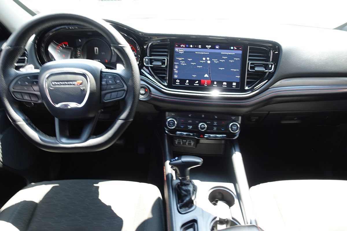 Used 2025 Dodge Durango GT w/ Blacktop Package AWD/4WD image 43