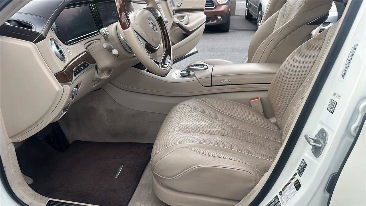 Used 2017 Mercedes-Benz S 550 Sedan image 17