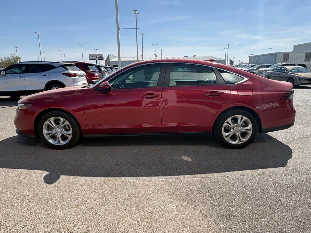 Used 2023 Honda Accord LX image 2