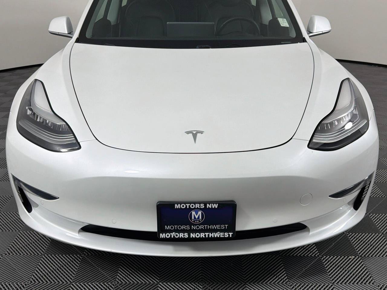 Used 2019 Tesla Model 3 Standard Range Plus RWD image 2