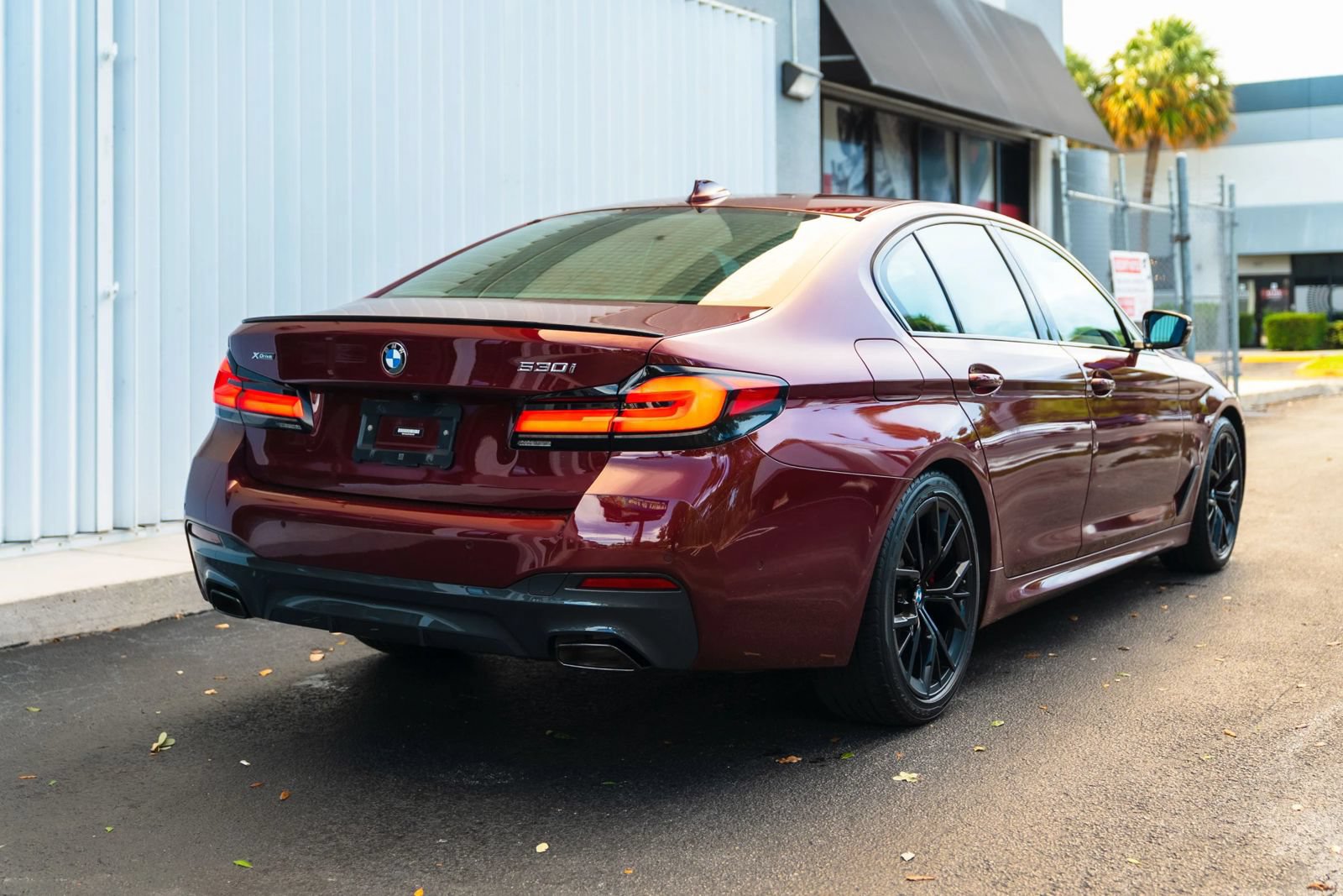 Used 2023 BMW 530i xDrive w/ Executive Package AWD/4WD image 8