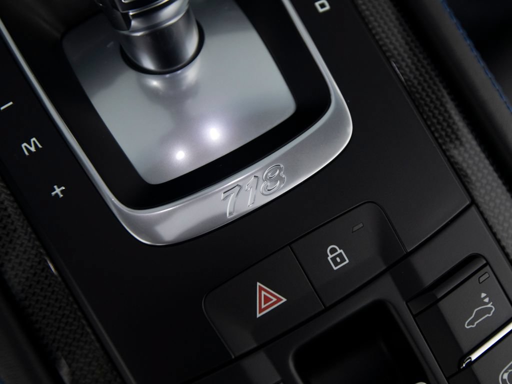 Certified 2025 Porsche 718 Boxster GTS RWD image 31