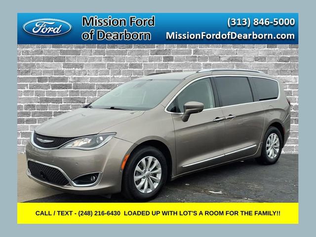 Used 2018 Chrysler Pacifica Touring-L w/ Advanced Safetytec Group