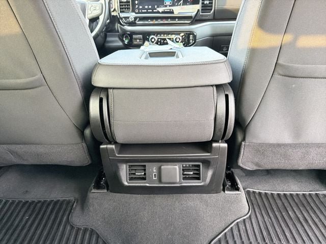 Used 2025 GMC Sierra 1500 SLE AWD/4WD image 20