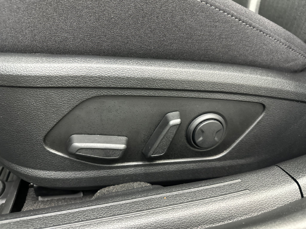 Certified 2025 Hyundai Sonata SEL FWD image 10