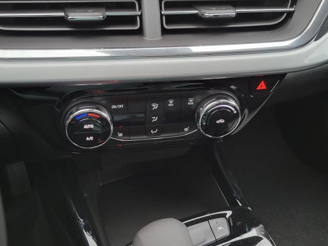 New 2026 Chevrolet Trax LT w/ LT Convenience Package image 17