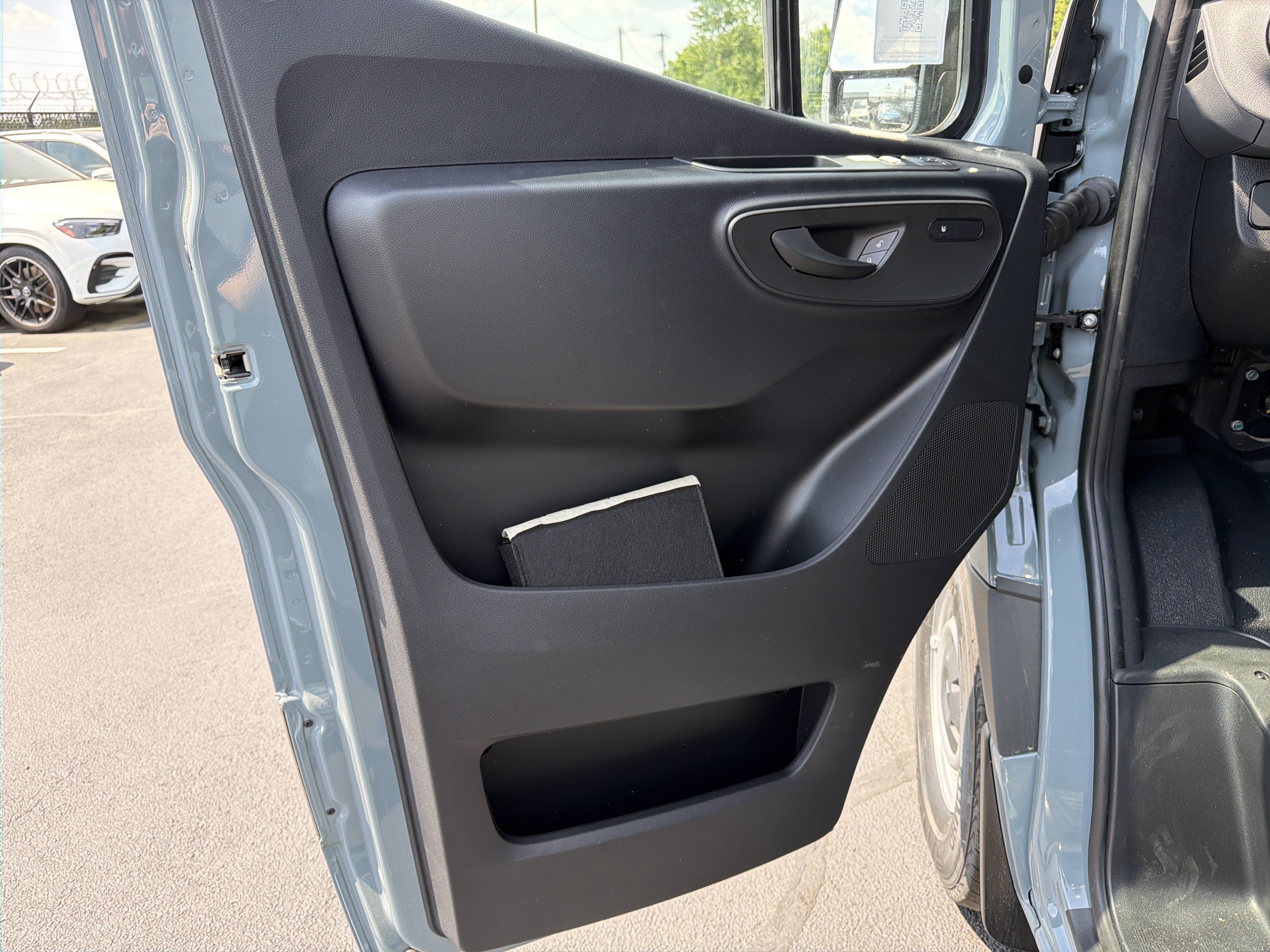 New 2026 Mercedes-Benz Sprinter 2500 image 13