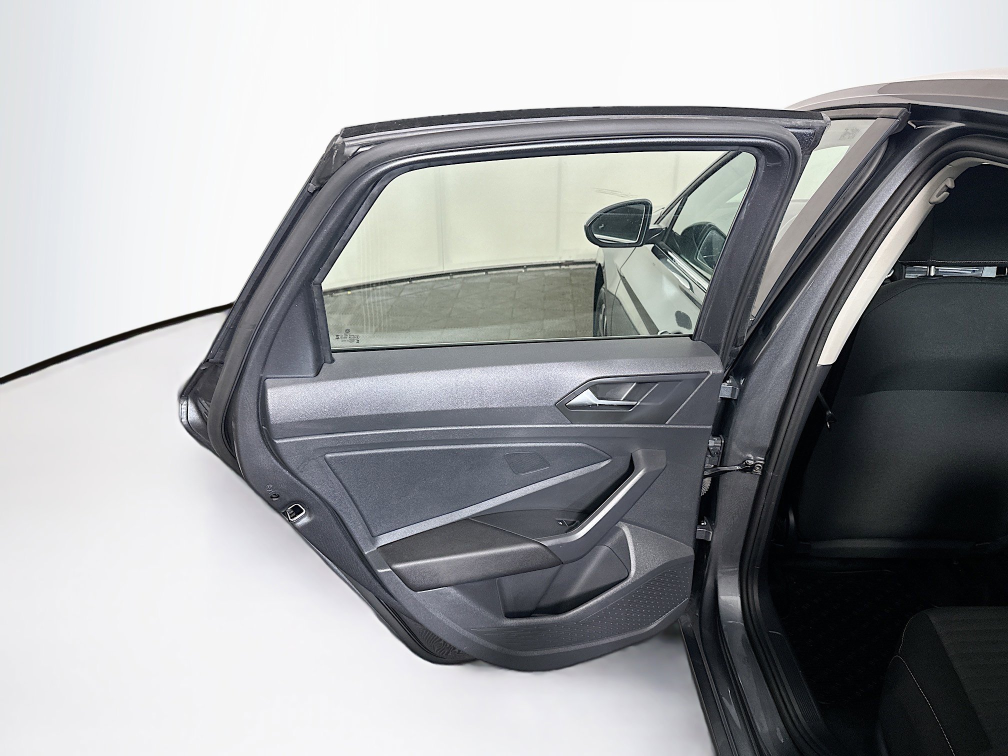 Used 2025 Volkswagen Jetta S image 27