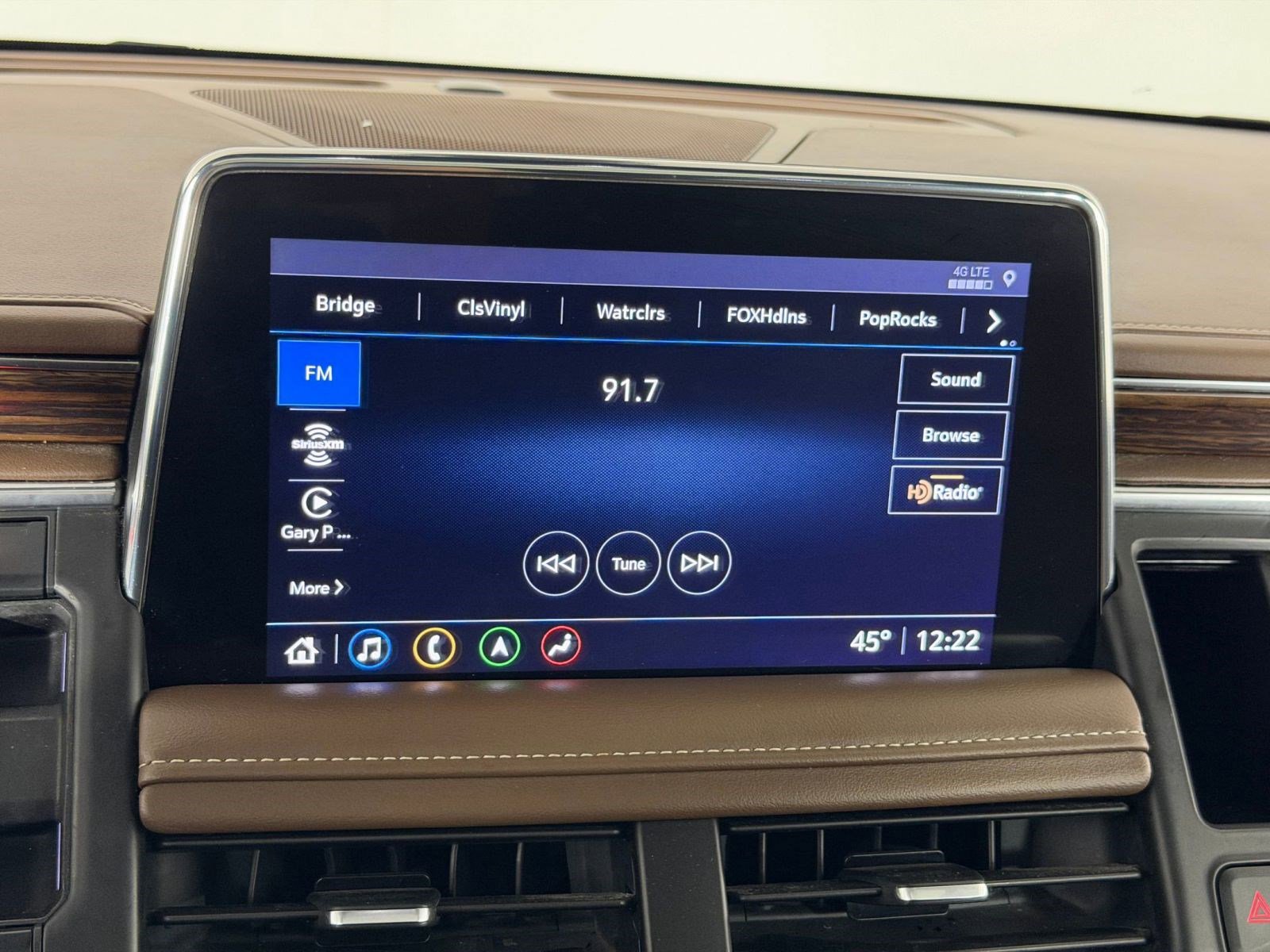 Used 2021 Chevrolet Tahoe High Country w/ Premium Package image 28