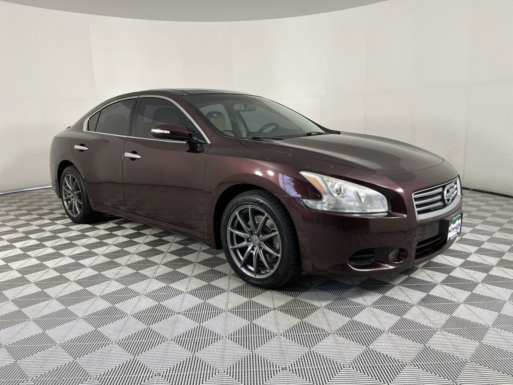 Used 2014 Nissan Maxima 3.5 SV w/ Premium Package