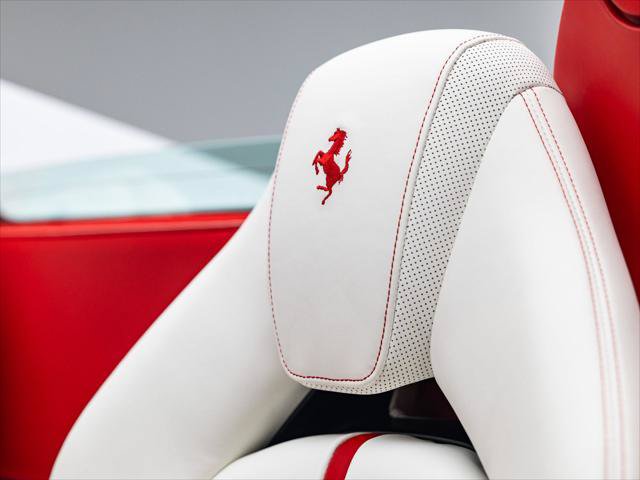 Used 2022 Ferrari F8 Tributo RWD image 20