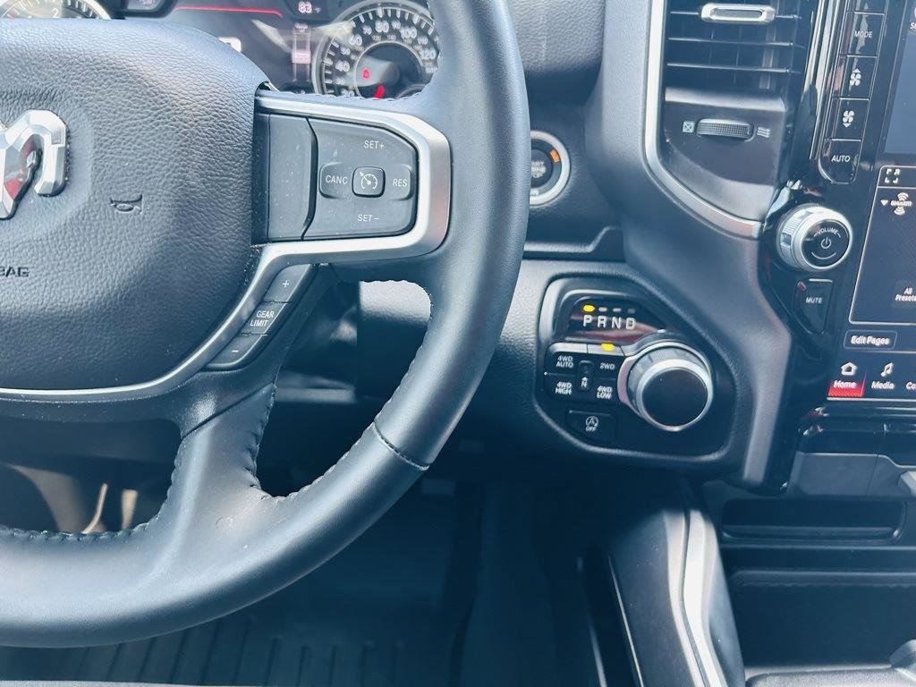 Used 2024 RAM 1500 Big Horn image 16