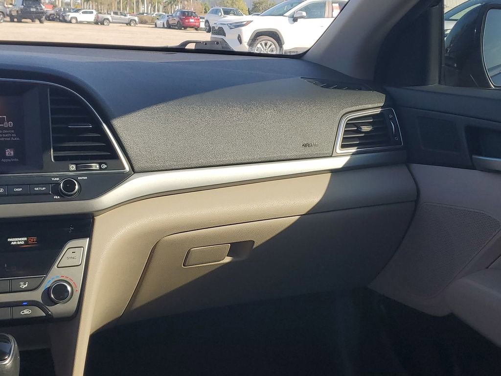 Used 2017 Hyundai Elantra Value Edition image 26