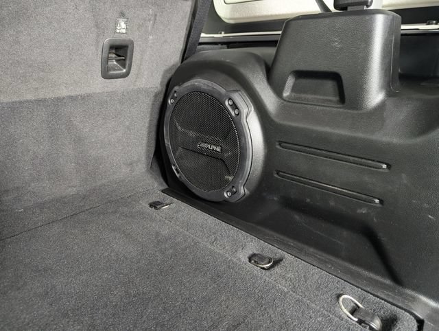 Used 2023 Jeep Wrangler Unlimited Sahara AWD/4WD image 25