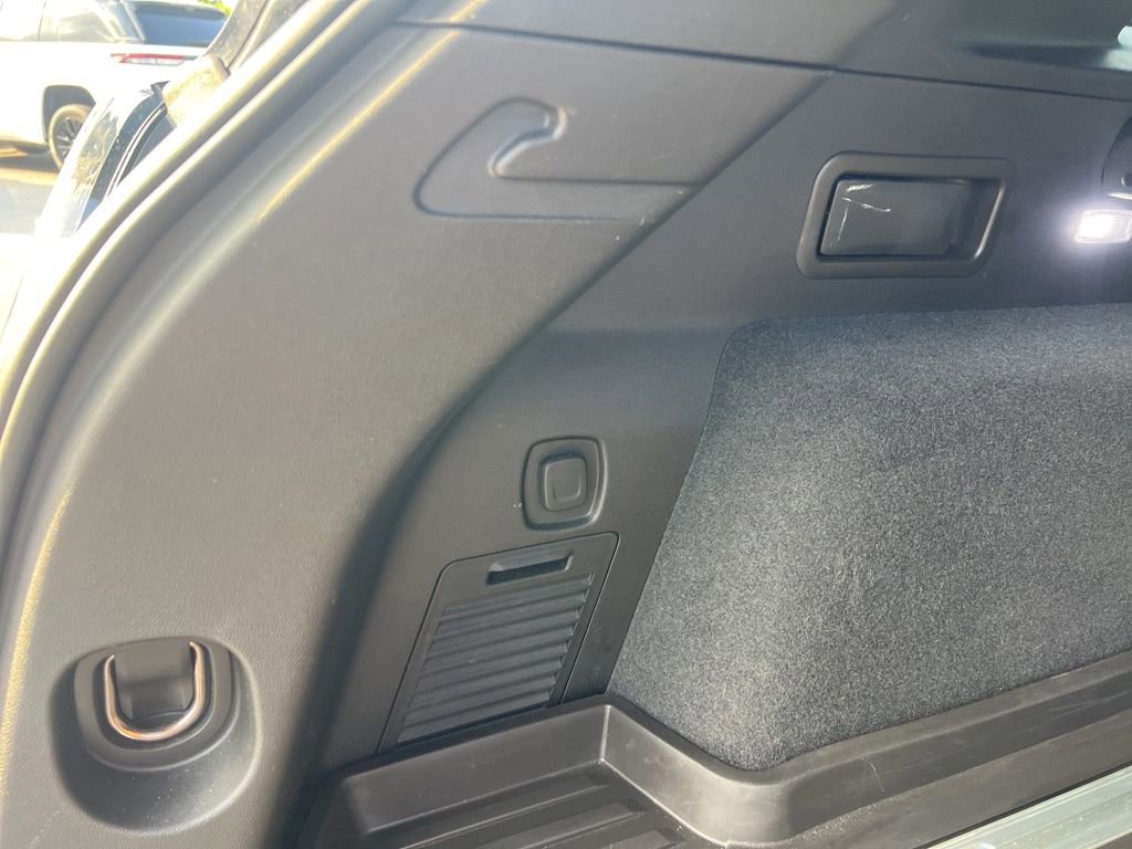 Used 2020 Cadillac XT5 Sportv image 37