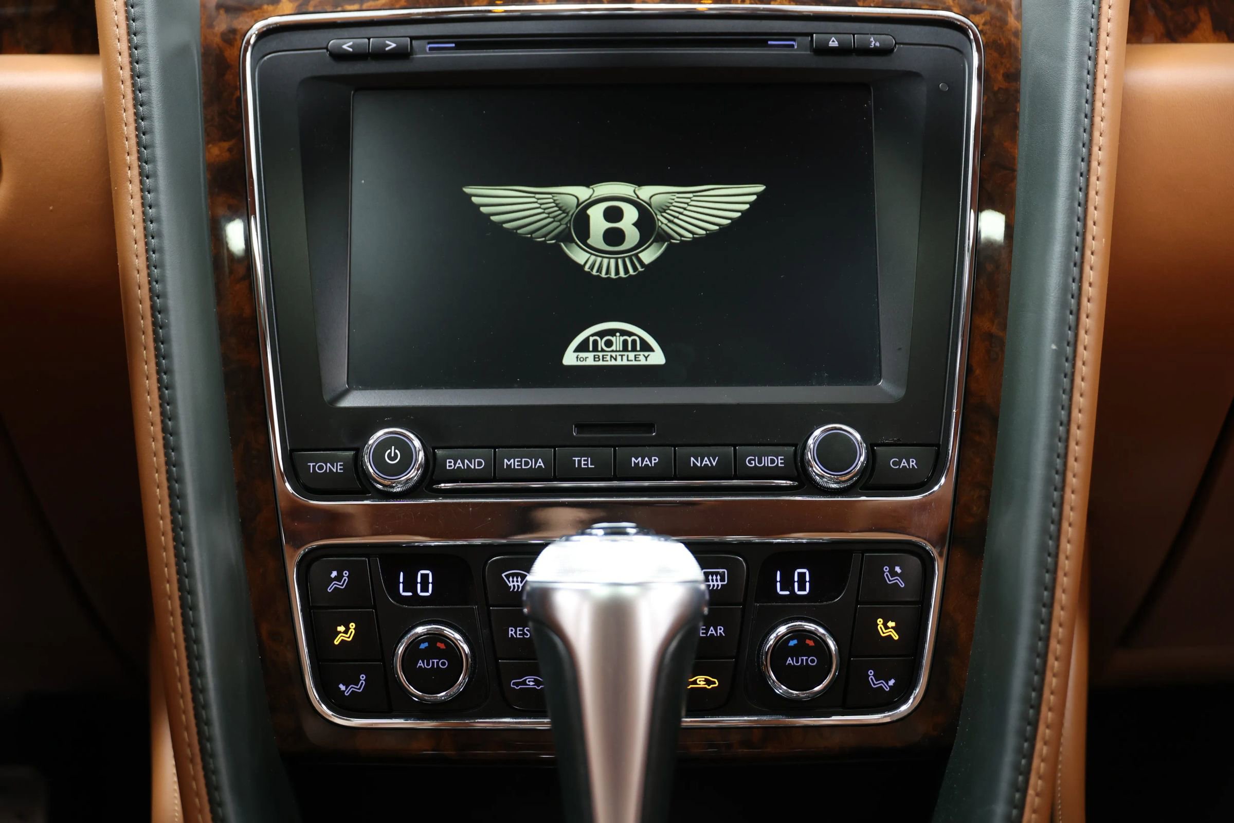 Used 2016 Bentley Flying Spur W12 AWD/4WD image 32